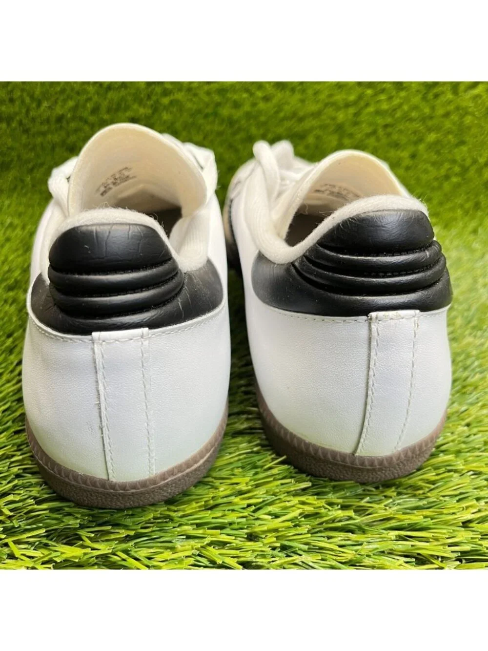 Adidas Samba Classic Mens Size 13 White Black Athletic Leather Shoes Sneakers